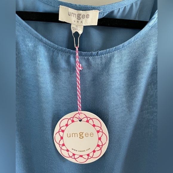 UMGEE Blue Tunic Top Oversized Small Split Sleeve Flowy NWT - Picture 4 of 5